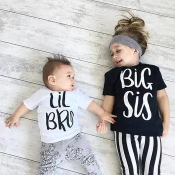 1 Adet Büyük Sis ve Lil Bro Baskı Çocuk Erkek ve Kız Eşleştirme Tişörtleri Bebek Yaz Kısa Kollu Kıyafetler Serin Kısa Kollu Giysiler