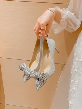 Yeni Parlak Kelebek-düğüm Külkedisi Ayakkabı Rhinestone Deri Yüksek Topuklu Kadın Pompaları Sivri Burun Kristal Parti Düğün Ayakkabı 10 cm